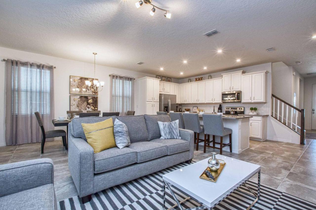 5 Bedrooms Townhome W- Splashpool - 8205Sa Orlando Exterior photo