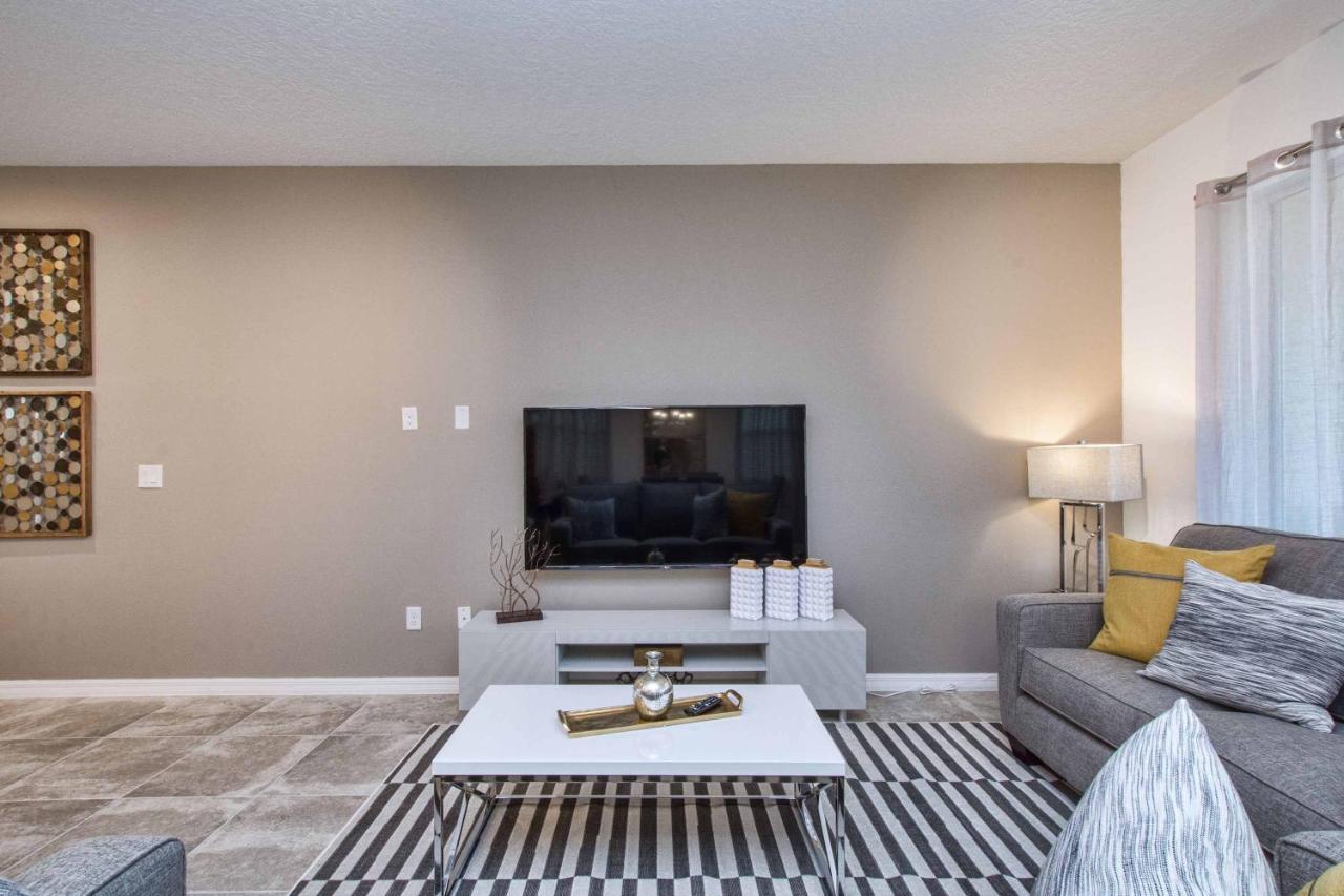 5 Bedrooms Townhome W- Splashpool - 8205Sa Orlando Exterior photo