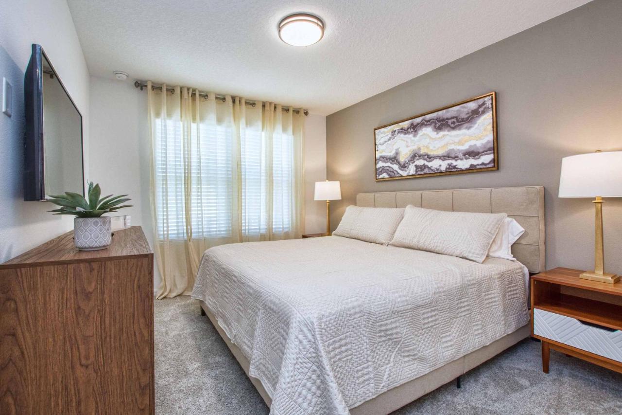 5 Bedrooms Townhome W- Splashpool - 8205Sa Orlando Exterior photo