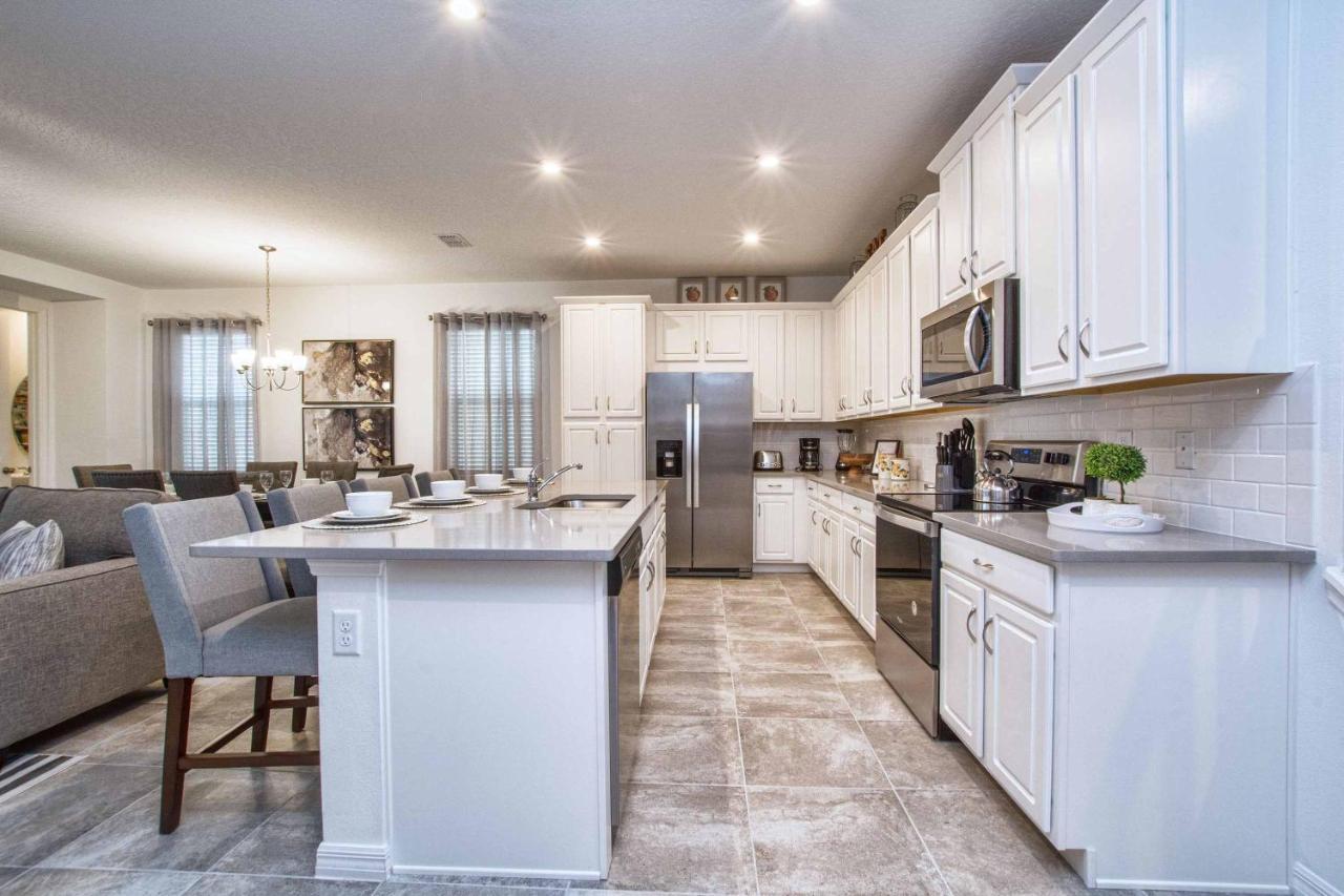 5 Bedrooms Townhome W- Splashpool - 8205Sa Orlando Exterior photo